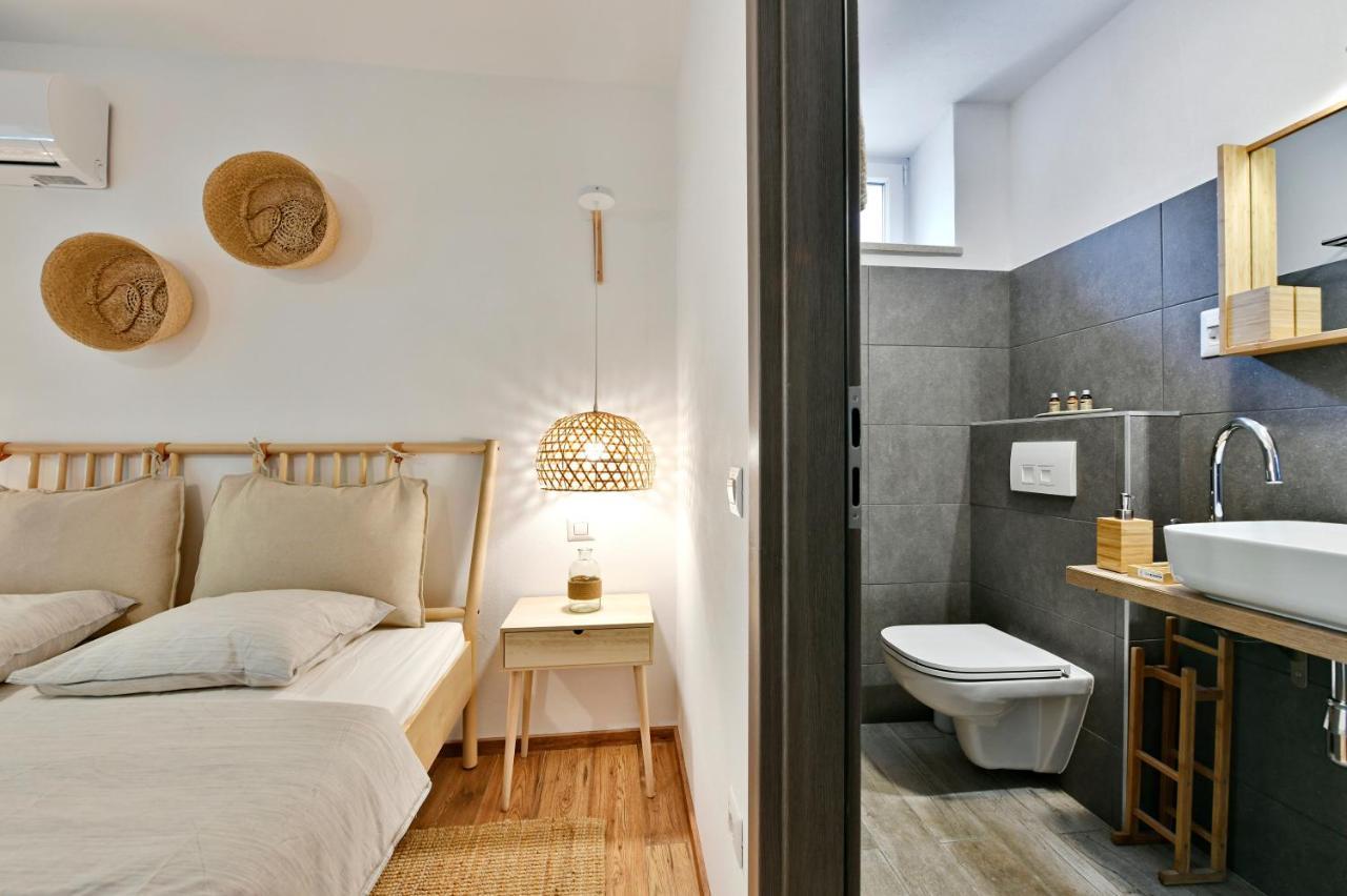 Pikarin Rooms B&B Vrsar Luaran gambar